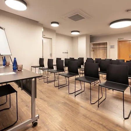 Готель Alameda Centro Affiliated By Melia 4*