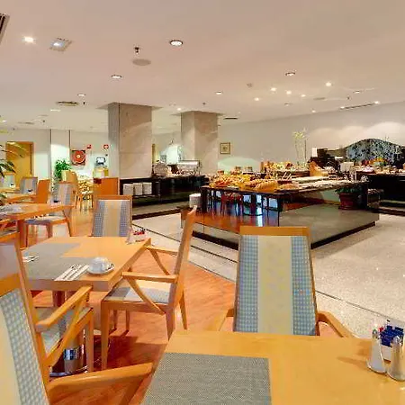 Готель Alameda Centro Affiliated By Melia 4*
